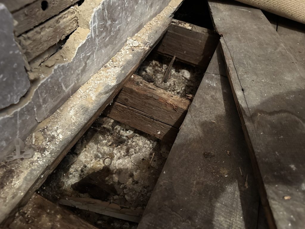 Rotting joist ends
